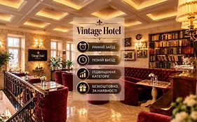 Vintage Art Hotel